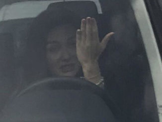 Birce Akalay ne yapacağını şaşırdı