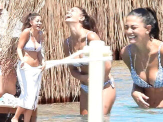 Haberler: Demet Özdemir tatil sezonunu açtı